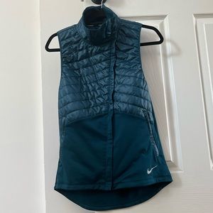 Nike Small Aerolayer Thermore Teal Vest